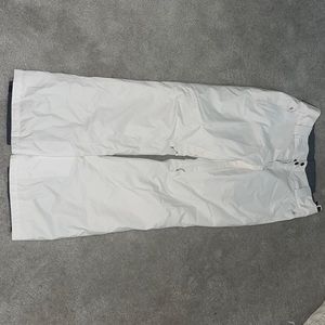 Used Women’s White Patagonia Ski Pants